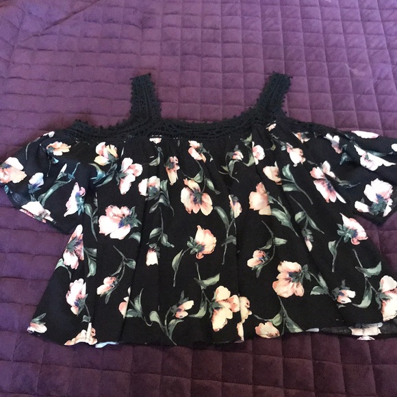 Shirt - Picture 2 of 2